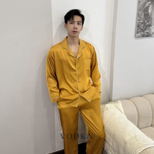 Bộ Pijama Nam Lụa Satin Vàng Cao Cấp T18ST- Vodka Luxury