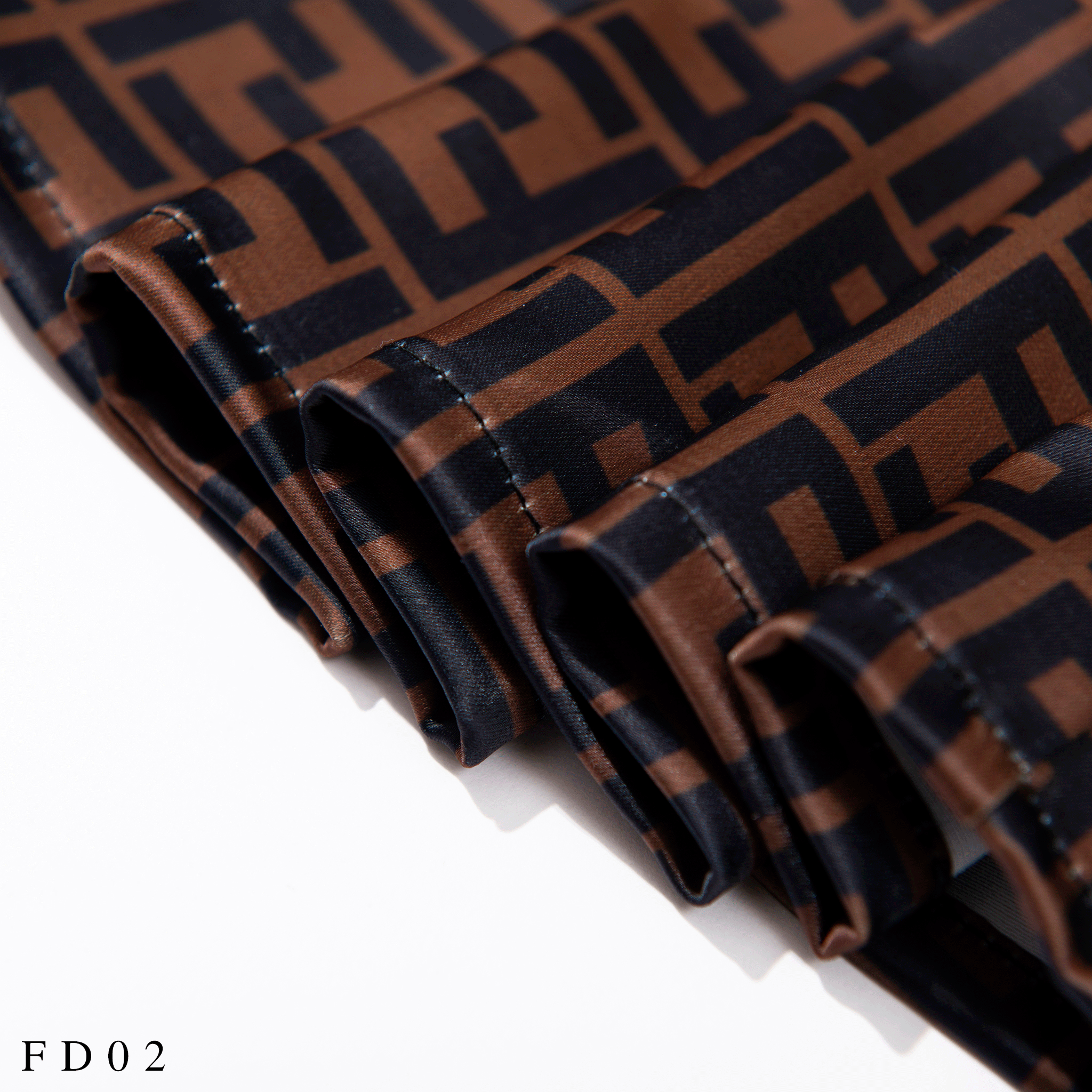 MỚI NHẤT | Bộ đồ ngủ nam dài tay lụa satin cao cấp, mềm mỏng Fendi FD13 – Sang trọng, tinh tế, đẳng cấp Ý - Ảnh 6