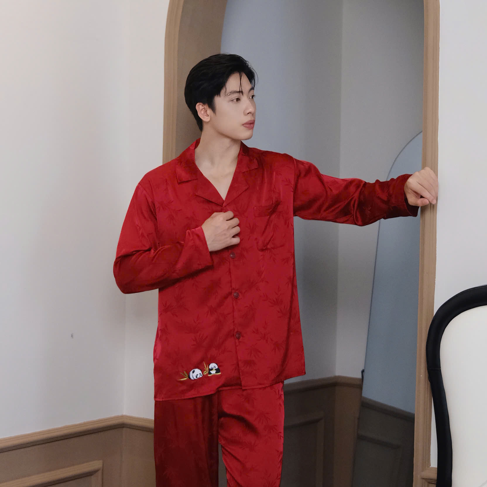 MỚI NHẤT| ĐỒ NGỦ ĐÔI NAM NỮ ĐỎ HOẠ TIẾT LÁ TRÚC DỄ THƯƠNG THANH LỊCH LT19 - Ảnh 5